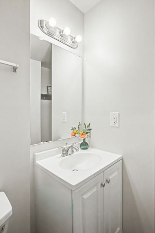 710 Douglas Ave, Nashville, TN 37207