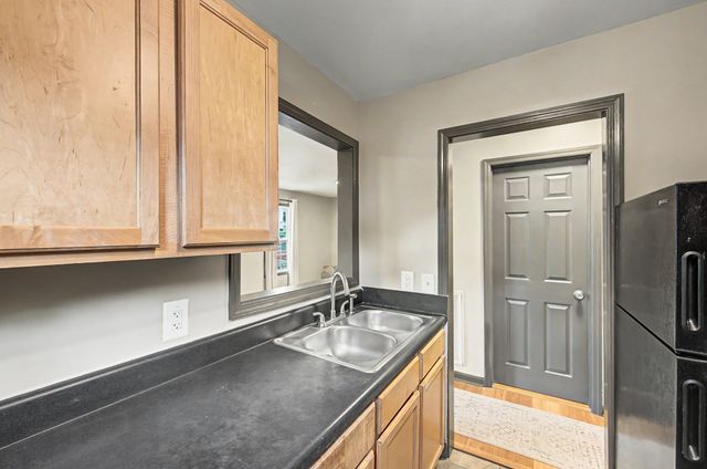 710 Douglas Ave, Nashville, TN 37207