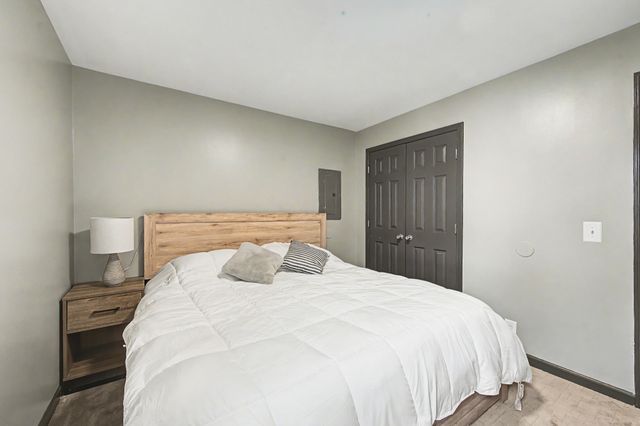 710 Douglas Ave, Nashville, TN 37207
