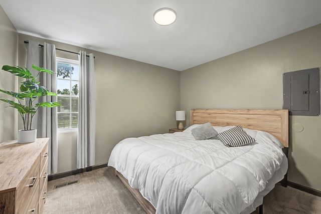 710 Douglas Ave, Nashville, TN 37207