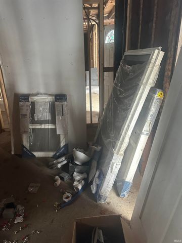 550 Lincolnway, Mishawaka, IN 46544