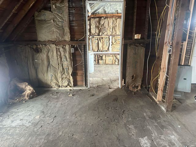 550 Lincolnway, Mishawaka, IN 46544