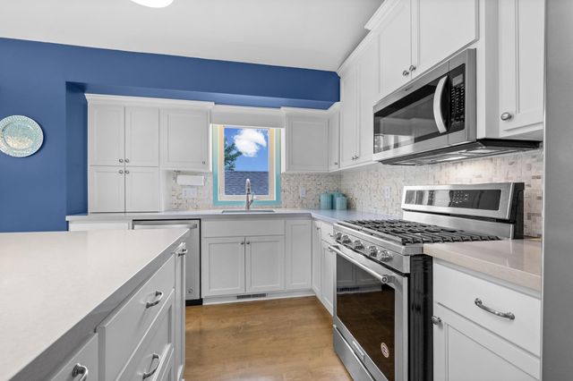 15324 Martin Street NW, Andover, MN 55304