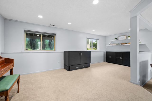 15324 Martin Street NW, Andover, MN 55304