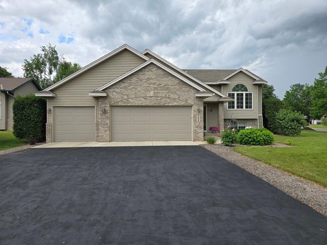 15324 Martin Street NW, Andover, MN 55304