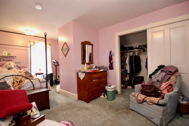 28 Carver Street, Brandon, VT 05733