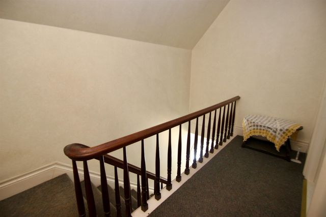 28 Carver Street, Brandon, VT 05733