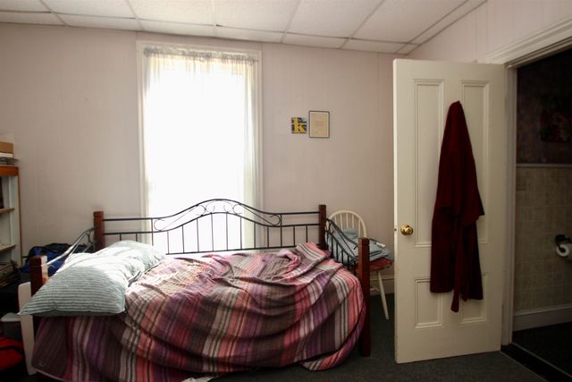 28 Carver Street, Brandon, VT 05733