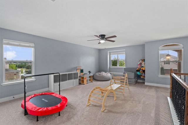 181 Fender DR, Kyle, TX 78640