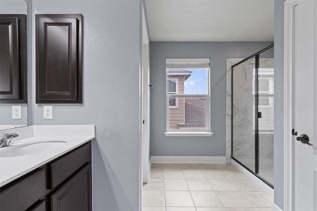 181 Fender DR, Kyle, TX 78640
