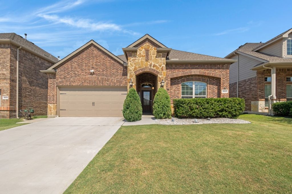 3913 Moorcroft Road, Frisco, TX 75036