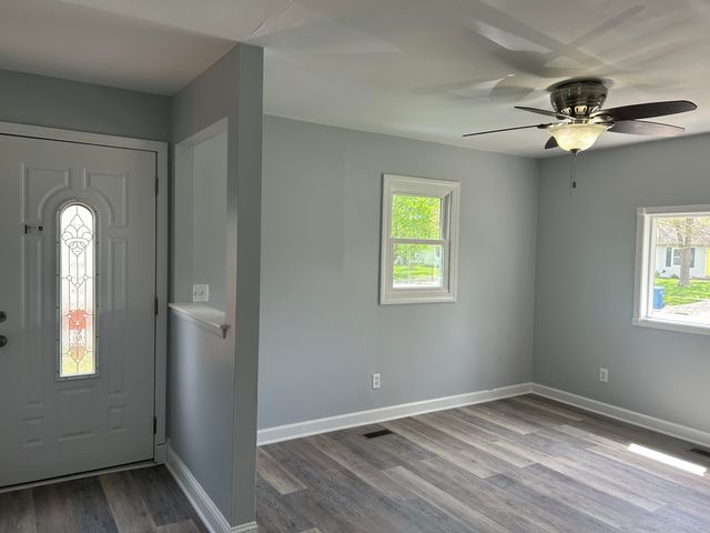 658 Apache Lane, Lowell, IN 46356