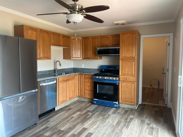 658 Apache Lane, Lowell, IN 46356