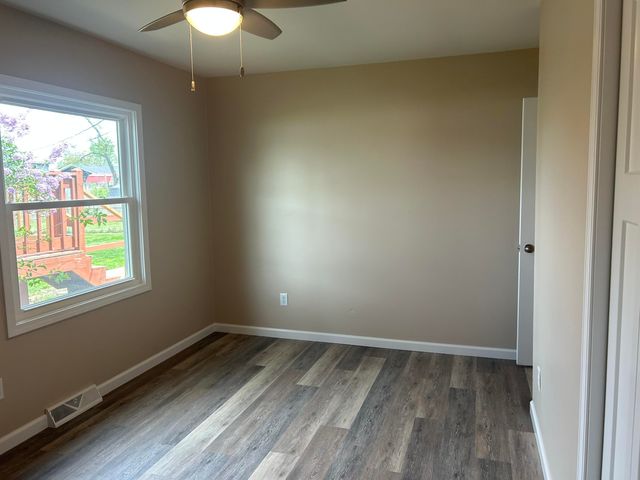 658 Apache Lane, Lowell, IN 46356