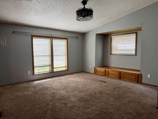 6036 Vermont Street, Merrillville, IN 46410