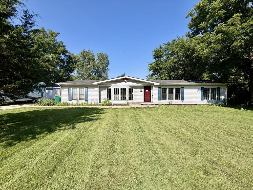 6036 Vermont Street, Merrillville, IN 46410