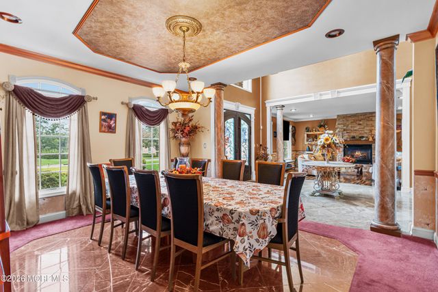 2 Lexington Court, Monroe, NJ 08831