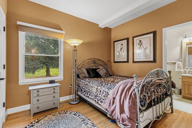 2 Lexington Court, Monroe, NJ 08831