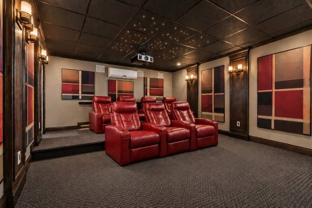 2 Lexington Court, Monroe, NJ 08831