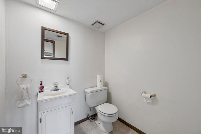 216 MATURE RD, Cochranville, PA 19330