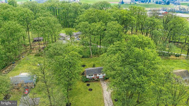 216 MATURE RD, Cochranville, PA 19330