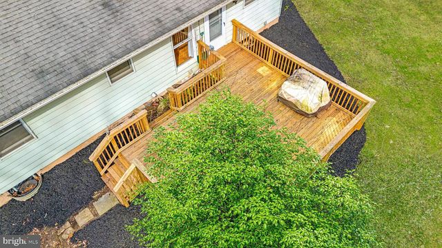216 MATURE RD, Cochranville, PA 19330