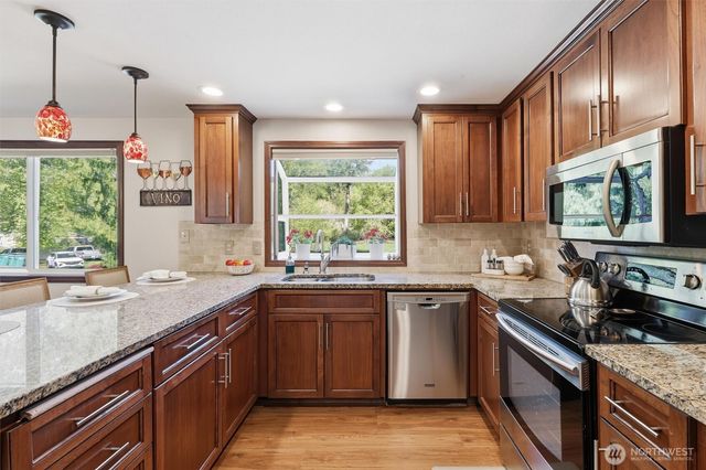 18125 Snohomish Avenue, Snohomish, WA 98296