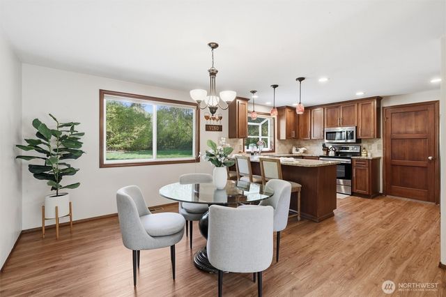 18125 Snohomish Avenue, Snohomish, WA 98296