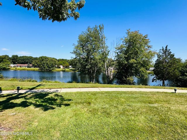 587 B Lake Point Drive, Lakewood, NJ 08701