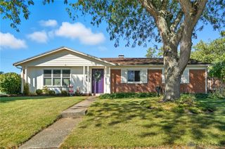 301 Beardsley Road, Dayton, OH 45426