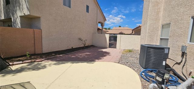 1652 Sand Canyon Drive, Las Vegas, NV 89128