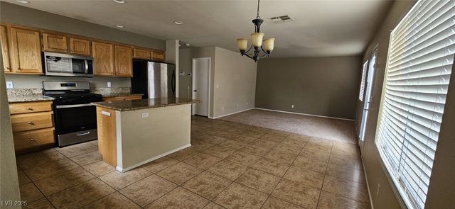 1652 Sand Canyon Drive, Las Vegas, NV 89128