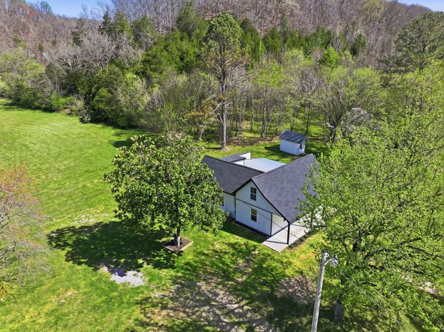 2635 McBrides Branch Rd, Beechgrove, TN 37018