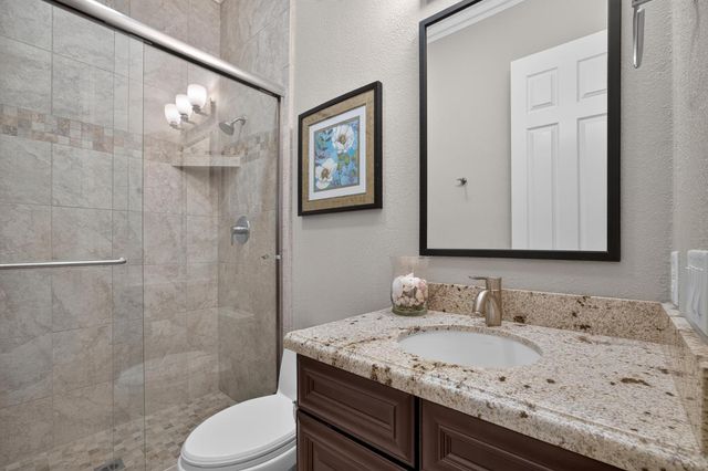 4160 Tahoe Vista Dr, Rocklin, CA 95765