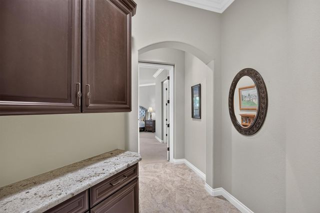 4160 Tahoe Vista Dr, Rocklin, CA 95765