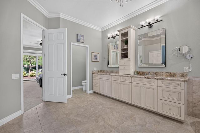 4160 Tahoe Vista Dr, Rocklin, CA 95765