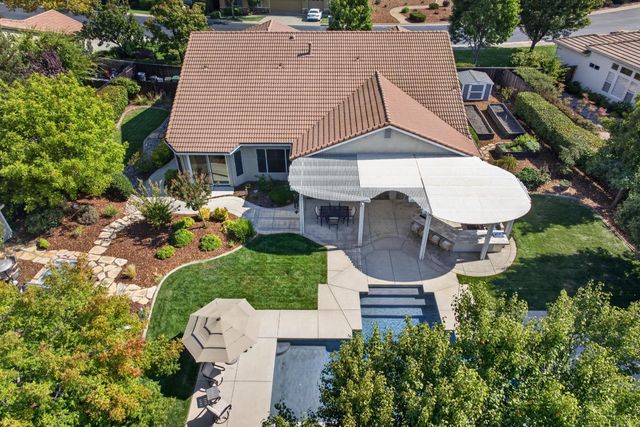 4160 Tahoe Vista Dr, Rocklin, CA 95765