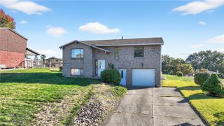 223 Halsey Dr, Mckeesport, PA 15132