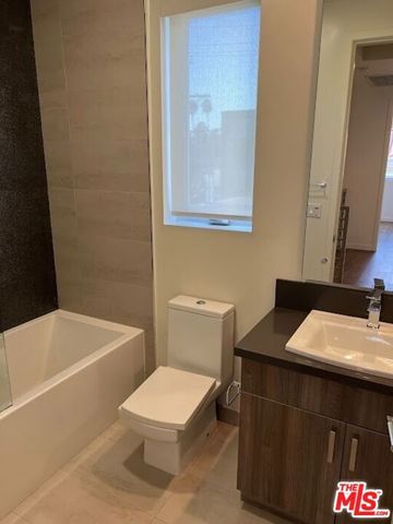 1715 Armacost Avenue 3, Los Angeles, CA 90025