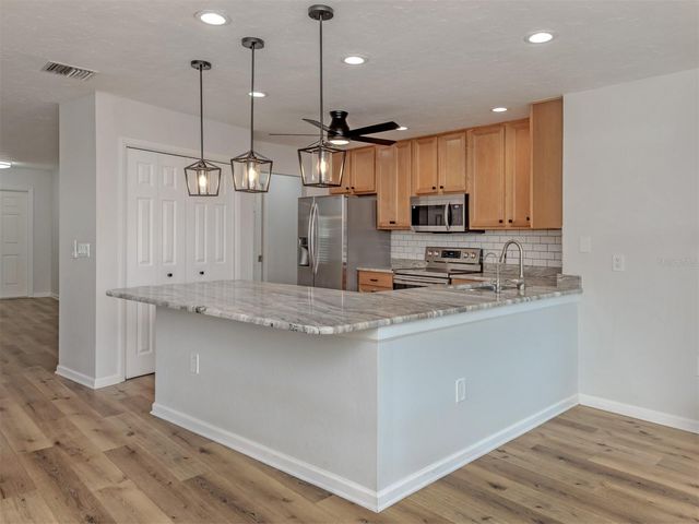 541 CARMEL ROAD, Venice, FL 34293