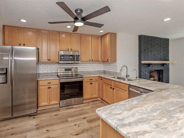 541 CARMEL ROAD, Venice, FL 34293