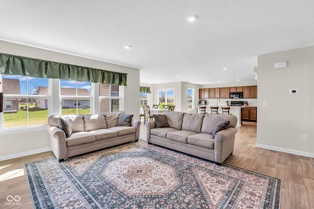 396 Weaver Lane, Pittsboro, IN 46167