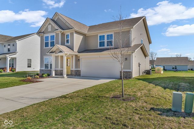 396 Weaver Lane, Pittsboro, IN 46167