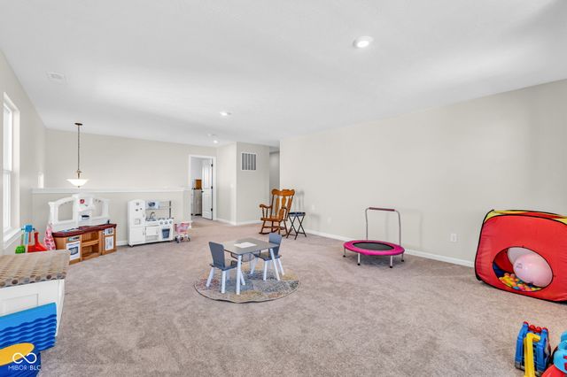 396 Weaver Lane, Pittsboro, IN 46167