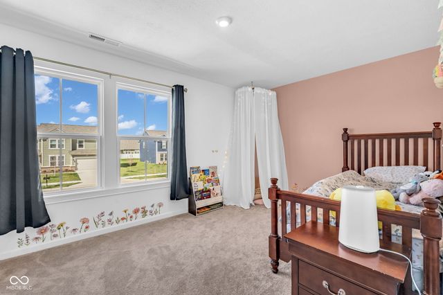 396 Weaver Lane, Pittsboro, IN 46167