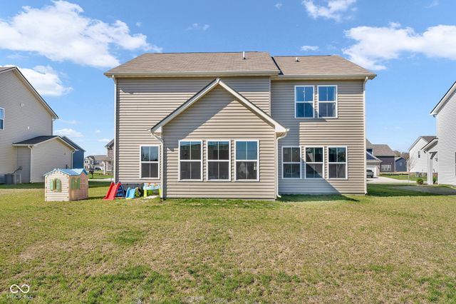 396 Weaver Lane, Pittsboro, IN 46167