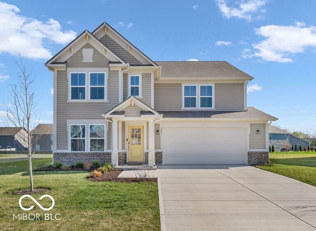 396 Weaver Lane, Pittsboro, IN 46167