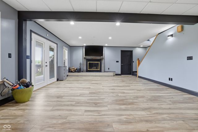 8123 N 675 E, Bainbridge, IN 46105