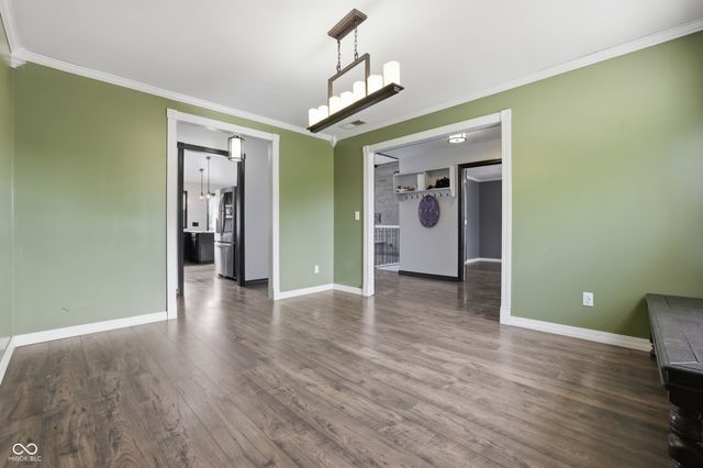 8123 N 675 E, Bainbridge, IN 46105