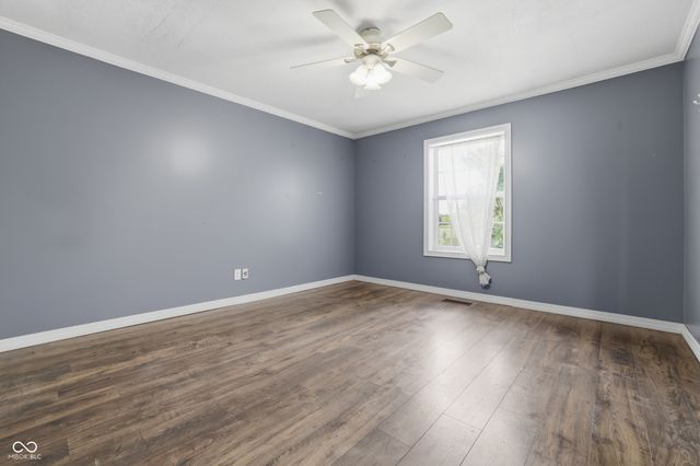 8123 N 675 E, Bainbridge, IN 46105